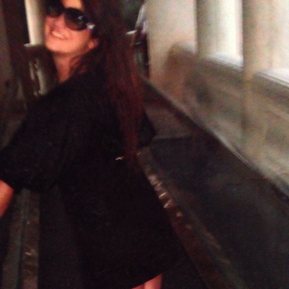 Meet your Posher, Laura